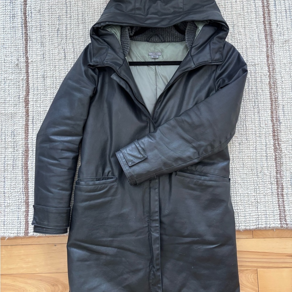 m0851 Elegant Black Hooded winter Coat